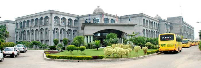 RIMT University