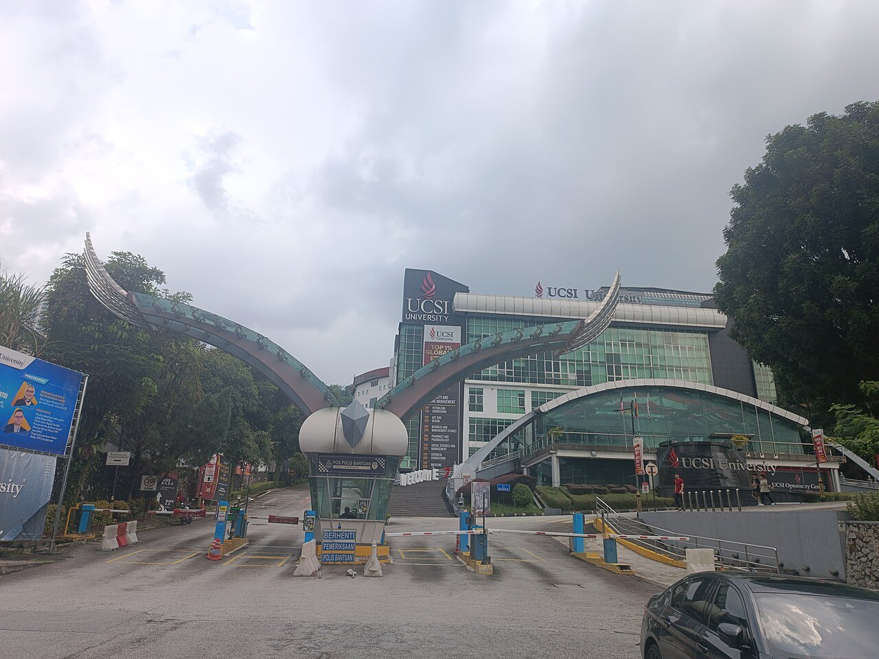 UCSI University